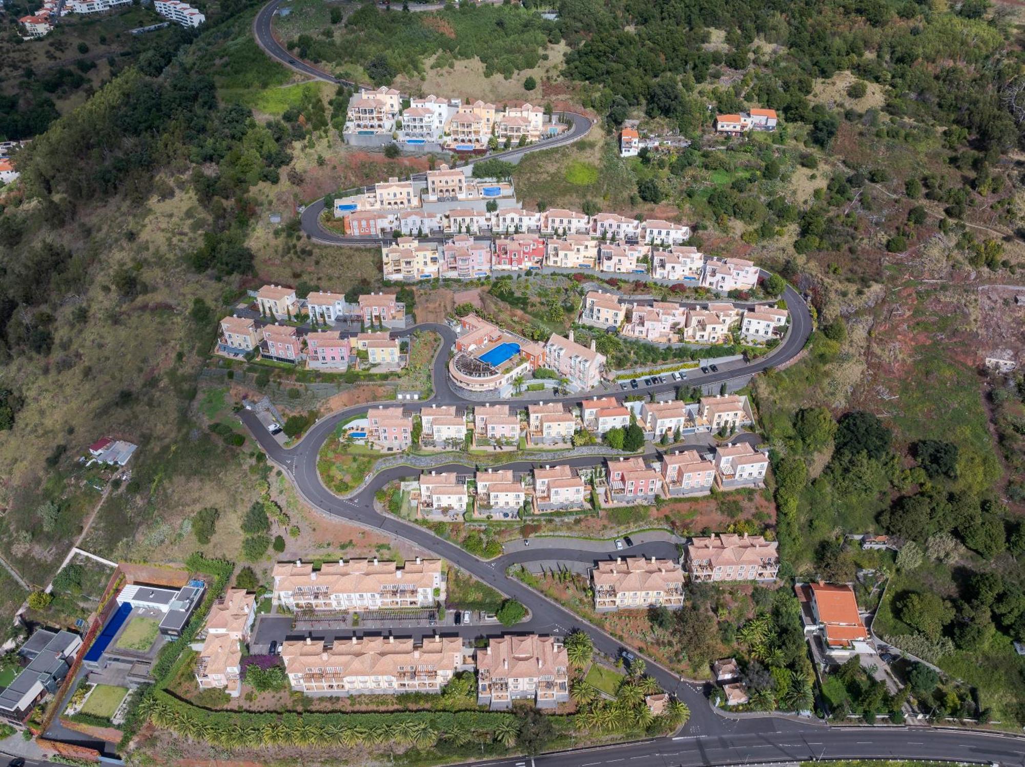 Balancal Apartments And Villas Palheiro Village Фуншал Экстерьер фото