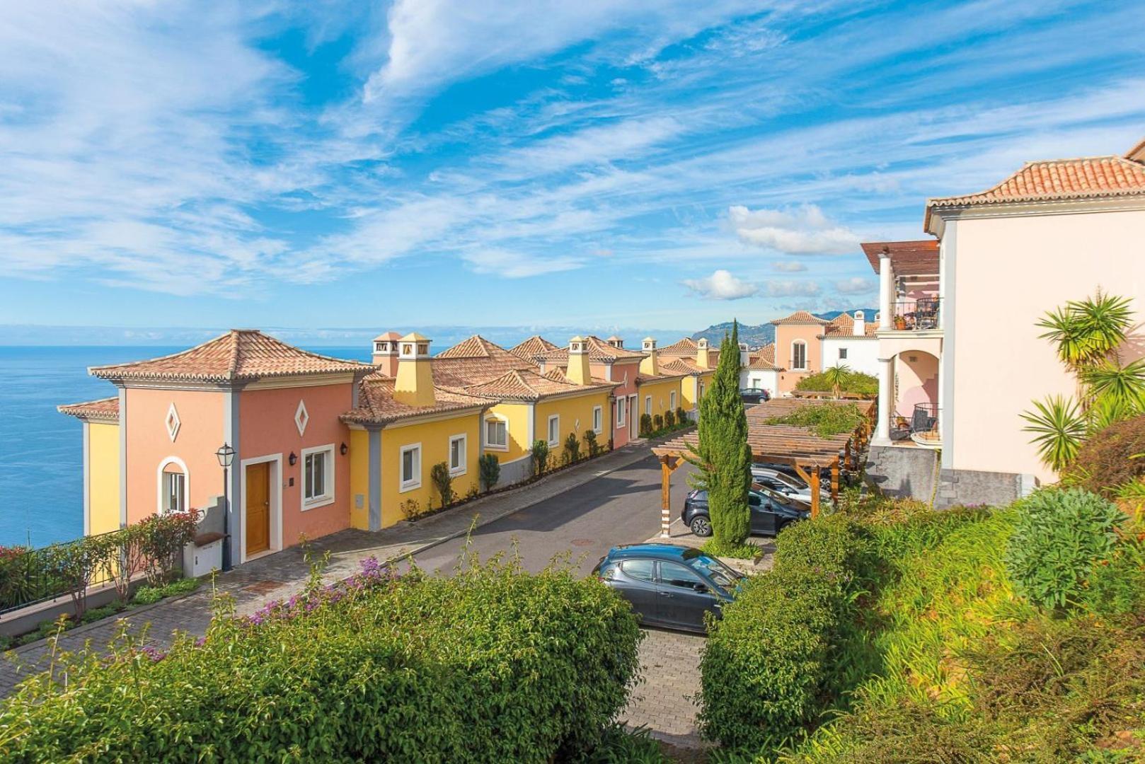 Balancal Apartments And Villas Palheiro Village Фуншал Экстерьер фото